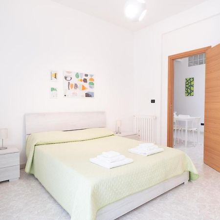 Cozy Apartments De Gasperi Bari Eksteriør bilde