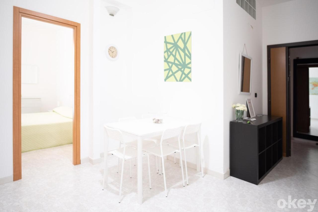 Cozy Apartments De Gasperi Bari Eksteriør bilde
