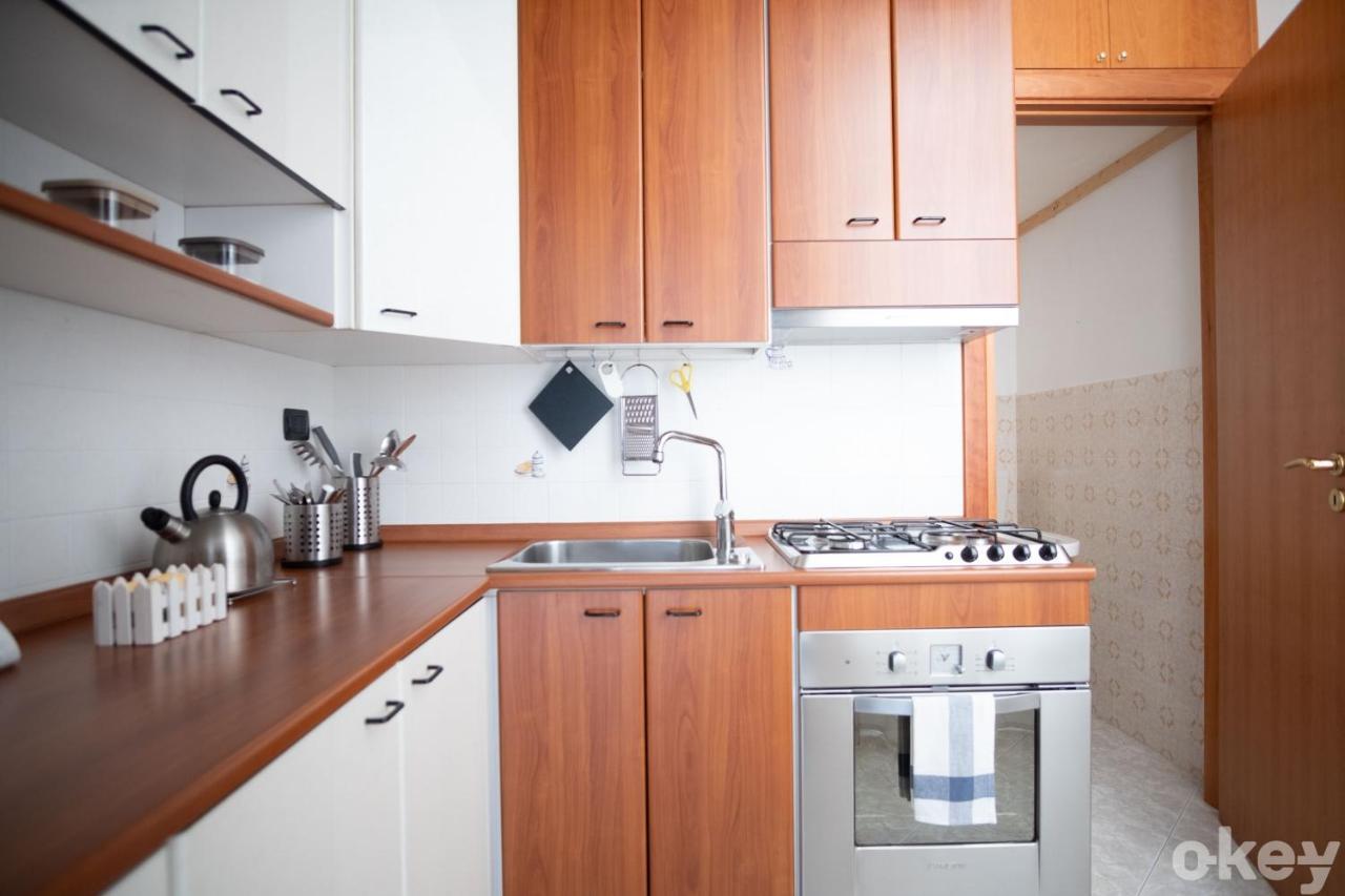 Cozy Apartments De Gasperi Bari Eksteriør bilde